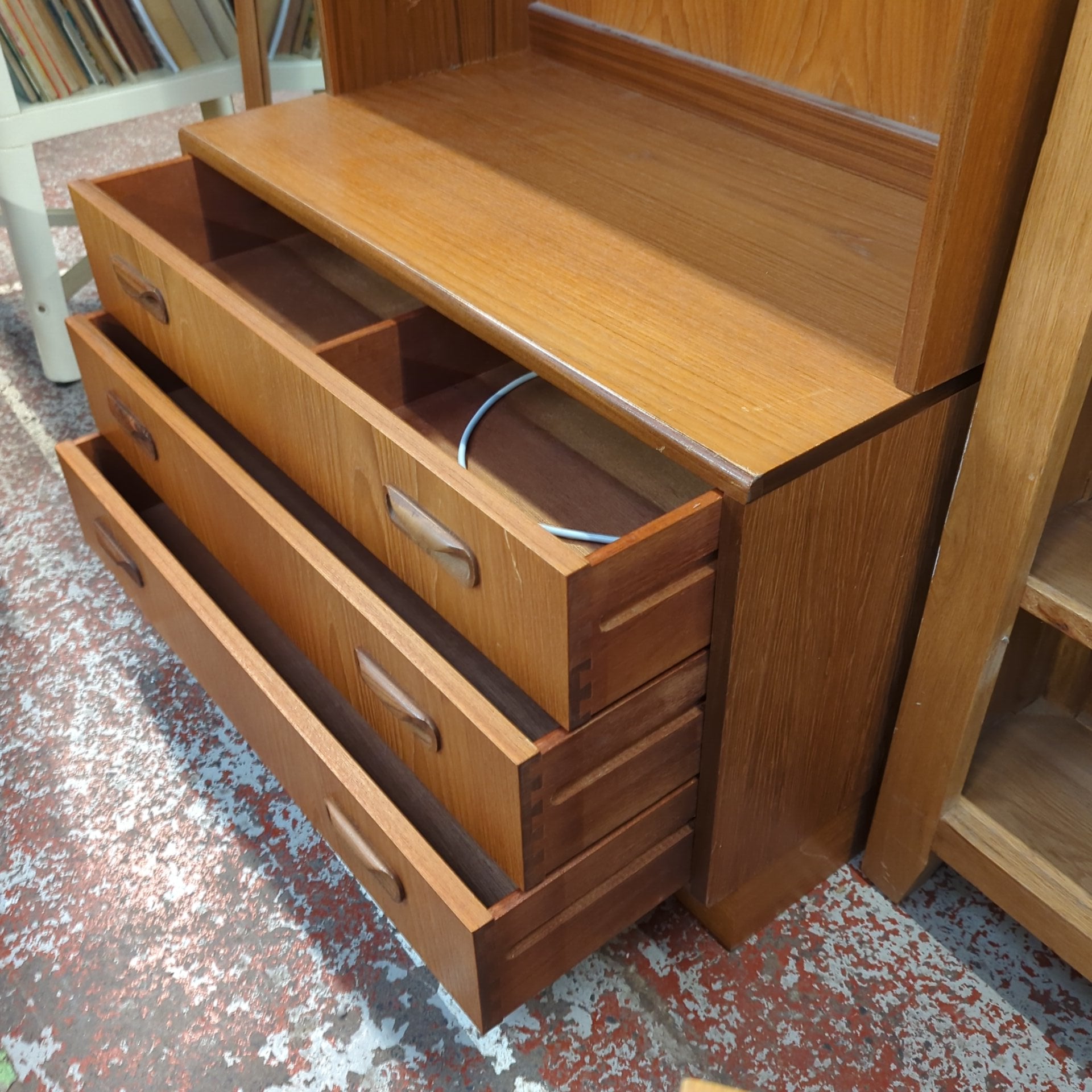 Wall Unit